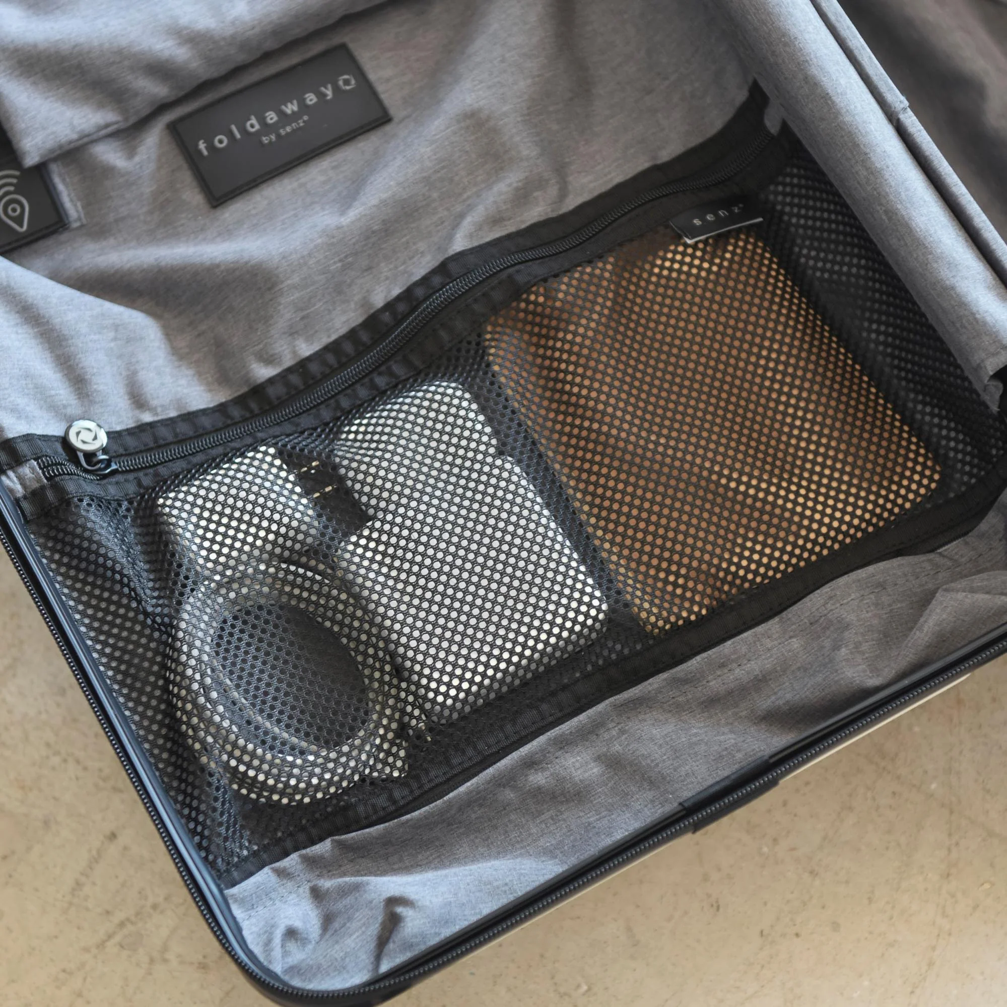 senz° foldaway｜ 旅も日常も軽くなる、折りたたみ式スーツケース - Image 9