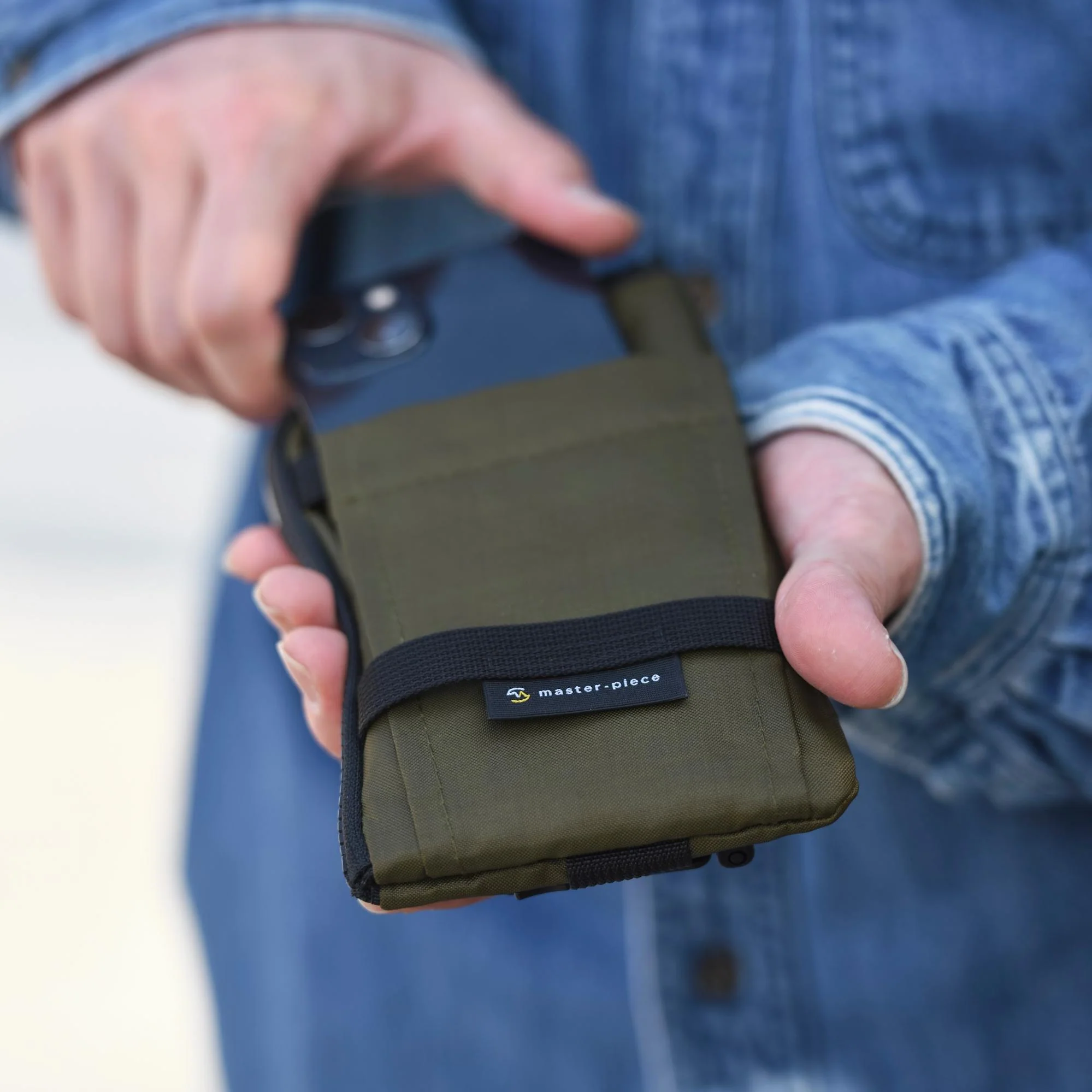 スマホショルダーポーチ|手ぶら派のための、ミニマルデザイン - Image 17