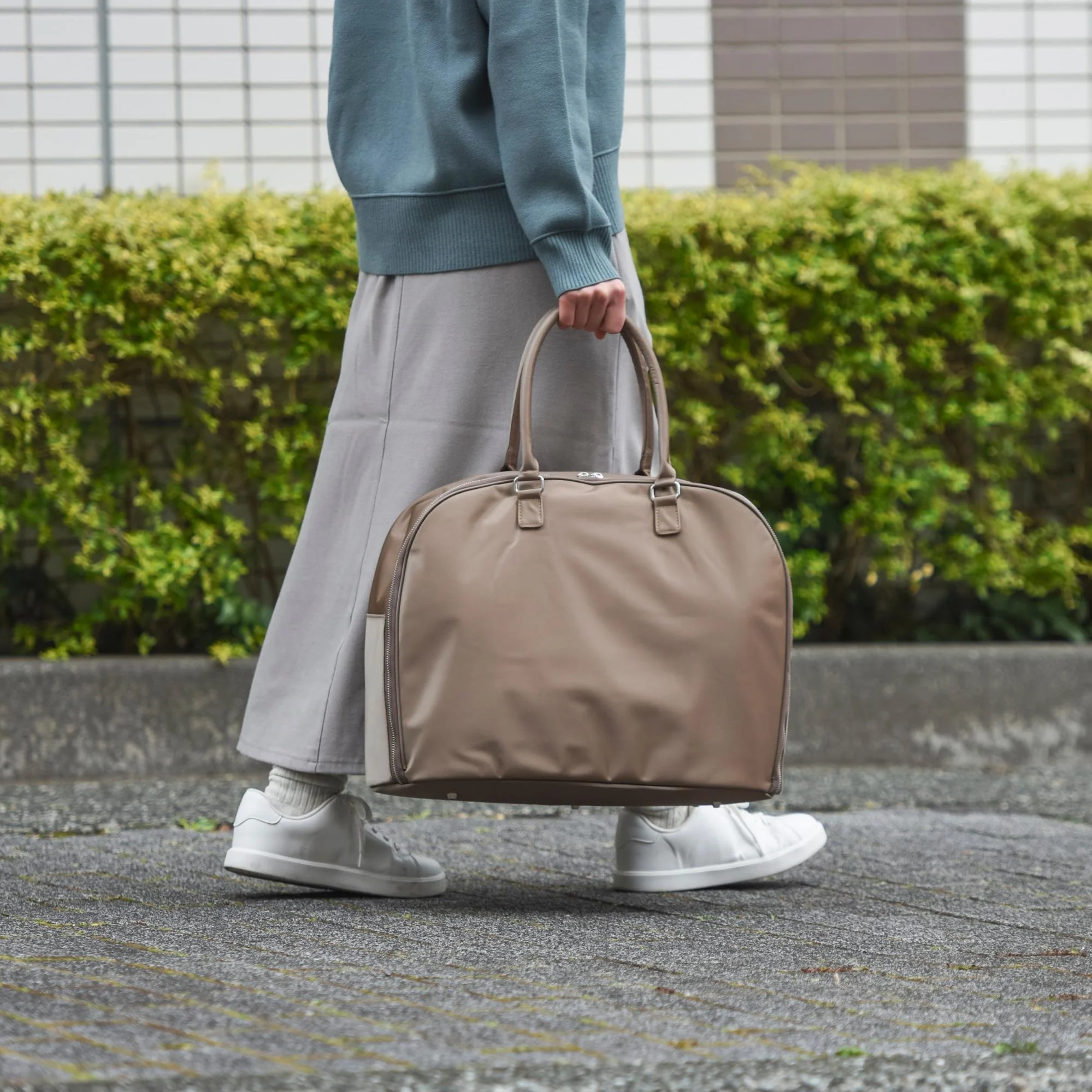 漁網ナイロンウィークエンドボストンバッグ｜軽くてたっぷり入る、2～3泊の旅バッグ - Image 2